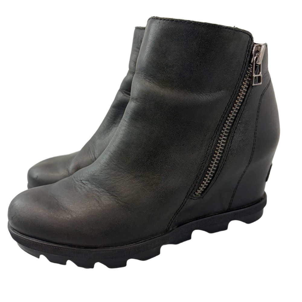Sorel Black Leather Wedge Ankle Booties with Exterior Zip